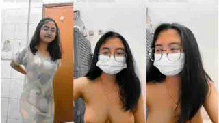 Bokep kak yola show lepas daster abu abu