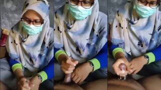Bokep Dikocokin Stw Jilbab Selingkuhan